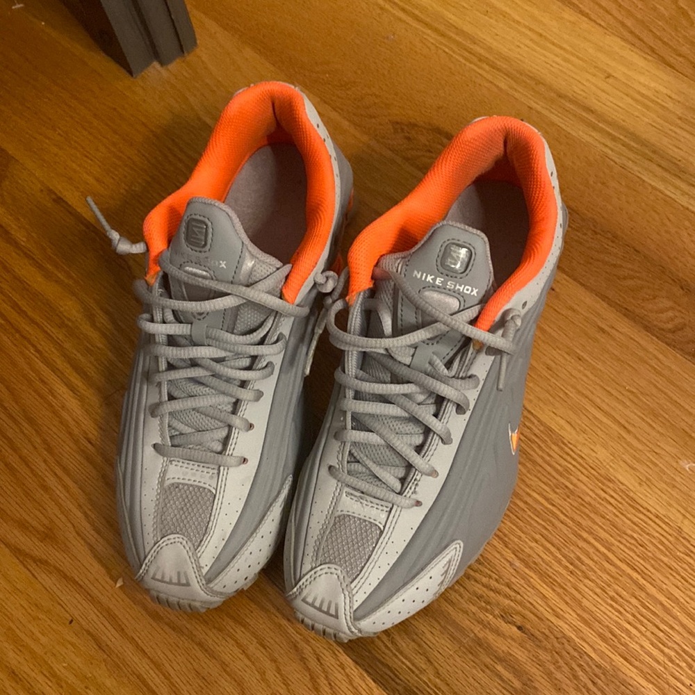 Nike Shox